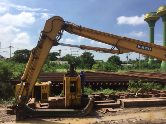 ขายรถแบคโคขนาดใหญ่พร้อมหัวไวไบร์