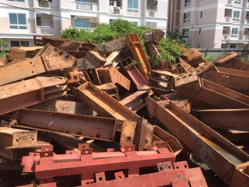 ขายขาเหล็กคำยันปากบ่อ