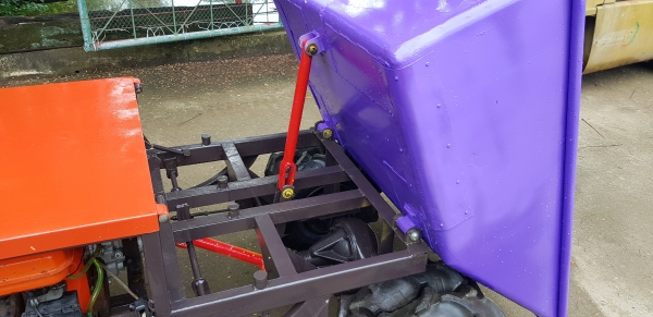 ดั้มเปอร์ เบนชิล 6 แรง เดินหน้า 4 ถอยหลัง 1 เกียร์ พร้อมใช้