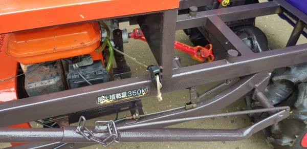 ดั้มเปอร์ เบนชิล 6 แรง เดินหน้า 4 ถอยหลัง 1 เกียร์ พร้อมใช้