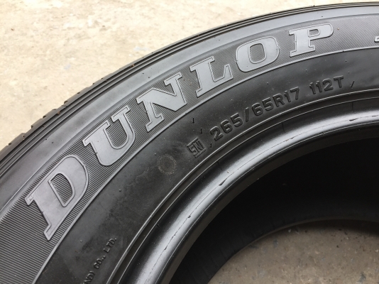 ยาง DUNLOP 265-65-17 ปี 16 ครบชุด 4 เส้น 5000 สภาพสวยๆไม่มีปะไม่บวมไม่กินข้าง ดอกยางเหลือเยอะเอาไปวิ ยาง DUNLOP 265-65-17 ปี 16 ครบชุด 4 เส้น 5000 สภาพสวยๆไม่มีปะไม่บวมไม่กินข้าง ดอกยางเหลือเยอะเอาไปวิ