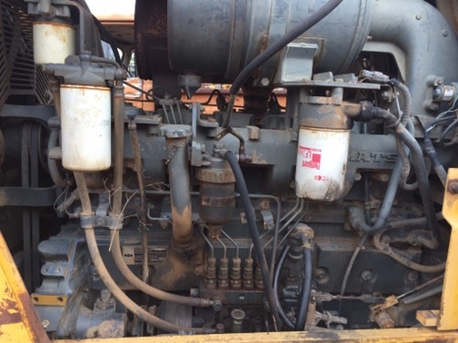 ขายรถแทรกเตอร์D65Eสภาพดีพร้อมใช้งาน ขายรถแทรกเตอร์D65Eสภาพดีพร้อมใช้งาน