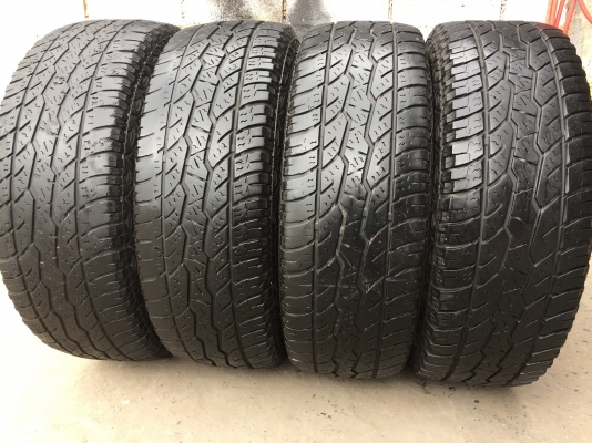 ยาง MAXXIS 265-70-16 ปี 16 1 14 1 13 1 ครบชุด 4 เส้น 2500 ไม่บวมดอกยางเหลือเยอะเอาไปวิ่งกันใด้อีกยาว ยาง MAXXIS 265-70-16 ปี 16 1 14 1 13 1 ครบชุด 4 เส้น 2500 ไม่บวมดอกยางเหลือเยอะเอาไปวิ่งกันใด้อีกยาว