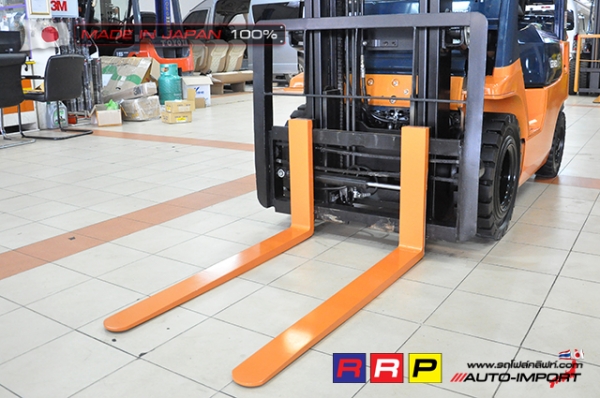 ขายรถโฟล์คลิฟท์มือสอง TOYOTA รุ่น 7FGL15-26012 นำเข้าจากประเทศญี่ปุ่น 100\% ไม่เคยใช้งานในไทย