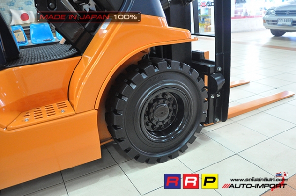 ขายรถโฟล์คลิฟท์มือสอง TOYOTA รุ่น 7FGL15-26012 นำเข้าจากประเทศญี่ปุ่น 100\% ไม่เคยใช้งานในไทย