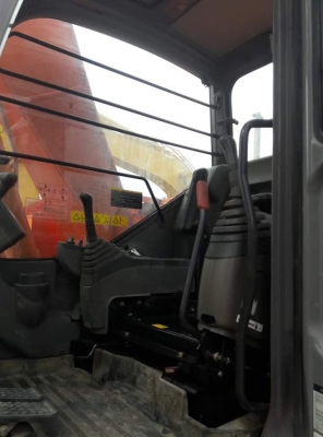 มาใหม่จ้า..HITACHI  ZX135US  เก่านอกแทั..ปี 2006  เดิมๆๆ  เครื่องปั๊มดี...8,XXX ชั่วโมง...โทร 089-3818694  จ๊อย..