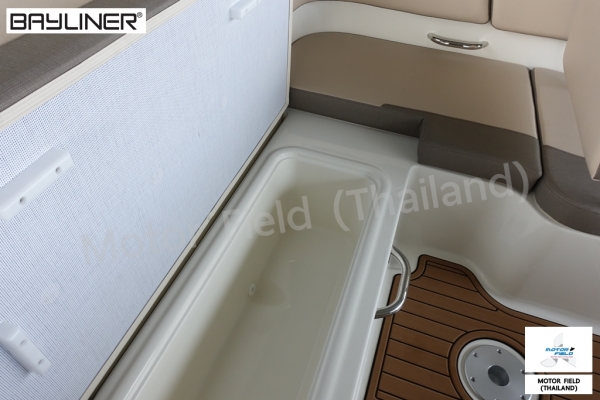 IN STOCK!! เรือใหม่ที่น่าจับจอง 2018 BAYLINER (VR5E)