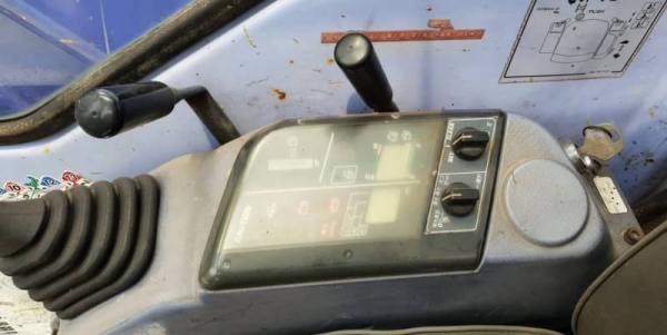 ขายด่วนรถเเบคโฮ โคมัสซู PC75U2หัวเก๋งสวยรถนอกเพื่งนำเข้ามาใหม่สวยเดิมๆเคื่องดีปั่มแรงคอลโทลน้ำมันปั้มนิ้ว บูมอามร์สวยเร็วแรงไม่โหลด เครื่องโคมัสซู4สูบ 4D95ระบบดีครบรถยังไม่เคยใช้งานในไทยเลย