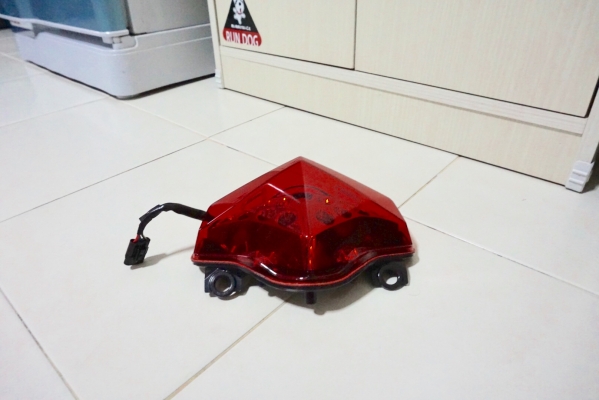 ไฟท้าย KAWASAKI ER6N/NINJA650