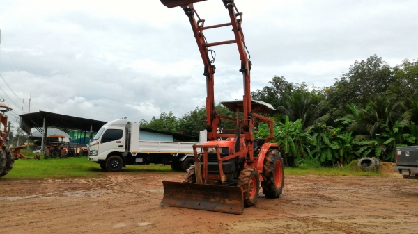ขายรถไถ KUBOTA L3408 พร้อมดันหน้า และตัวตัก ราคา 280,000 สนใจโทรคุยต่อรองราคาได้ โทร 0897489639 ,0899347475 มีรถขนส่งบริการ ร้านสามย่านแทรคเตอร์ อ.แกลง ระยอง ขายรถไถ KUBOTA L3408 พร้อมดันหน้า และตัวตัก ราคา 280,000 สนใจโทรคุยต่อรองราคาได้ โทร 0897489639 ,0899347475 มีรถขนส่งบริการ ร้านสามย่านแทรคเตอร์ อ.แกลง ระยอง