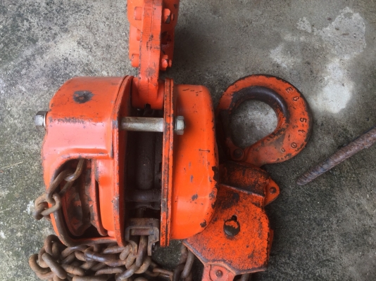 ขายรอกญี่ปุ่นมือ2 ยี่ห้อ ช้าง รับน้ำหนัก 5 ตัน