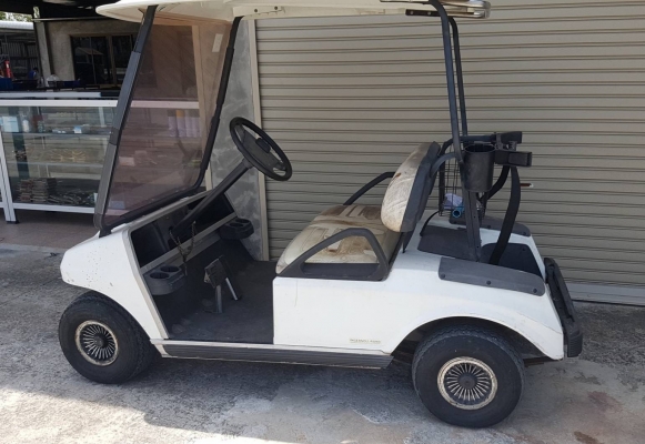 ขาย รถกอล์ฟไฟฟ้า คลับคาร์ 2 ที่นั่ง พร้อมใช้ มีแบต