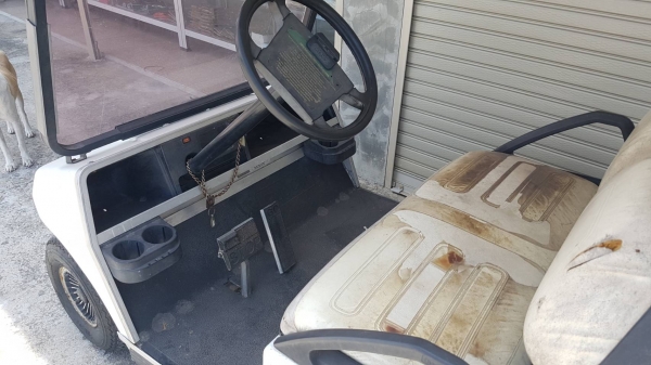 ขาย รถกอล์ฟไฟฟ้า คลับคาร์ 2 ที่นั่ง พร้อมใช้ มีแบต