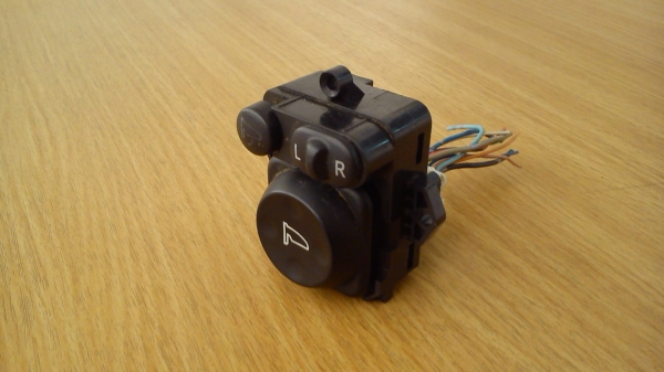 สวิทช์ปรับกระจกมองข้าง HONDA ODYSSEY RB2