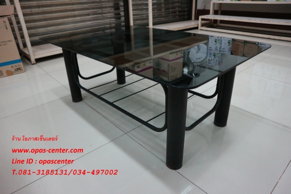 โต๊ะกลางกระจกเทมเปอร์ สีดำ ขาเหล็ก แข็งแรง สภาพดี ขนาด 60 x 107 CM