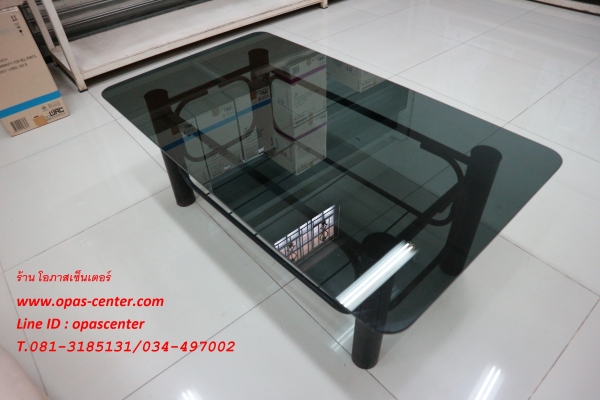 โต๊ะกลางกระจกเทมเปอร์ สีดำ ขาเหล็ก แข็งแรง สภาพดี ขนาด 60 x 107 CM