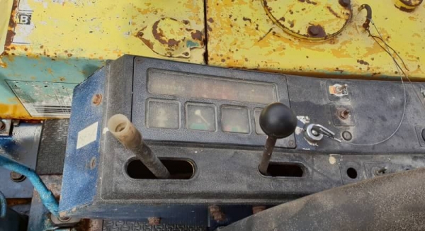 ขายด่วนรถแบคโฮKOMATSUโคมัสซูรุ่นยอดนิยมสวยๆPC20-6เครื่องโคมัสซู3D84เครื่องดีปั่มแรงสีเดิมยังไม่เก็บสีรถนอกเพิ่งนำเข้ามาใหม่ยังไม่เคยใช้งานในเมืองไทยเลย