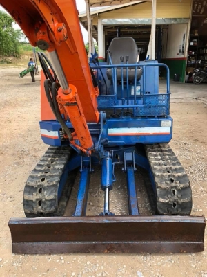 ขายด่วน 270,000 บาท แบคโฮเล็ก คูโบต้าKH-033 เครื่องยนต์ดีเซล 4 สูบ ปั๊มนิ้ว ปั๊มแรงทำงานเร็ว ไม่มีโหลด รถนำเข้าญี่ปุ่น ไม่เคยใช้งานในไทยมาก่อน