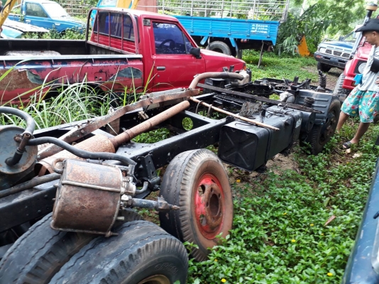 ขายคัชซี NKR ทั้งชุดล้อ เฟืองท้าย ครบ ขายคัชซี NKR ทั้งชุดล้อ เฟืองท้าย ครบ