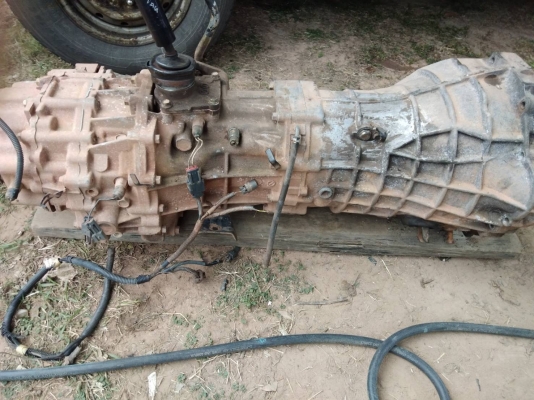 ขายเกียร์ ฟรอนเทียร์ 3000 4*4 สภาพสวย ไม่เคยแกะ ขายเกียร์ ฟรอนเทียร์ 3000 4*4 สภาพสวย ไม่เคยแกะ