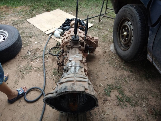 ขายเกียร์ ฟรอนเทียร์ 3000 4*4 สภาพสวย ไม่เคยแกะ ขายเกียร์ ฟรอนเทียร์ 3000 4*4 สภาพสวย ไม่เคยแกะ