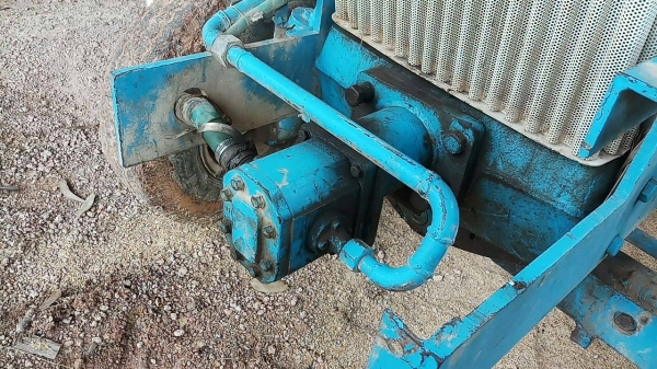 ขายรถคีบอ้อยFORD 6610 สภาพพร้อมใช้งาน ราคา350,000บาทต่อรอง เล่มทะเบียนติดต่อคุณอ๊อฟ พิจิตร 086-737-9991 ขายรถคีบอ้อยFORD 6610 สภาพพร้อมใช้งาน ราคา350,000บาทต่อรอง เล่มทะเบียนติดต่อคุณอ๊อฟ พิจิตร 086-737-9991