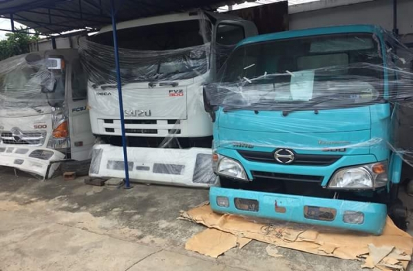 หัวรถ hino ดูโทร่ 300 ถอดบัส