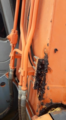 รถขุด Hitachi ZX210-LC 6,700 ชั่วโมง บูมยาว 15 ม. สภาพนางฟ้าพร้อมใช้งาน ทะเบียนพร้อมโอน รถขุด Hitachi ZX210-LC 6,700 ชั่วโมง บูมยาว 15 ม. สภาพนางฟ้าพร้อมใช้งาน ทะเบียนพร้อมโอน