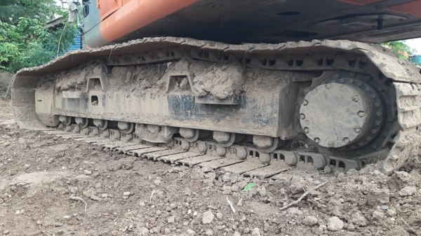 รถขุด Hitachi ZX210-LC 6,700 ชั่วโมง บูมยาว 15 ม. สภาพนางฟ้าพร้อมใช้งาน ทะเบียนพร้อมโอน รถขุด Hitachi ZX210-LC 6,700 ชั่วโมง บูมยาว 15 ม. สภาพนางฟ้าพร้อมใช้งาน ทะเบียนพร้อมโอน