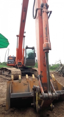 รถขุด Hitachi ZX210-LC 6,700 ชั่วโมง บูมยาว 15 ม. สภาพนางฟ้าพร้อมใช้งาน ทะเบียนพร้อมโอน รถขุด Hitachi ZX210-LC 6,700 ชั่วโมง บูมยาว 15 ม. สภาพนางฟ้าพร้อมใช้งาน ทะเบียนพร้อมโอน