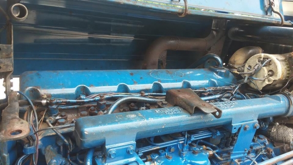 ขายรถไถ FORD 7810 2เพลาคาราโล้