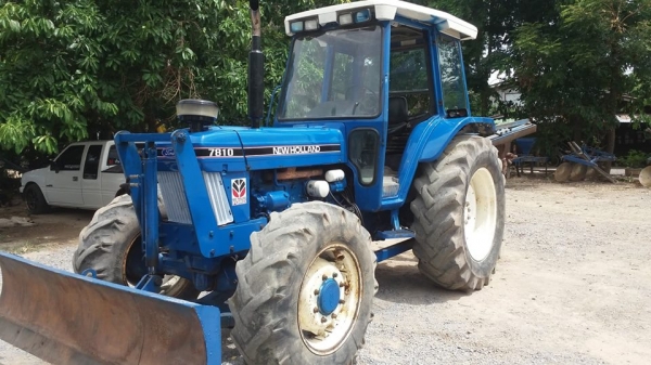 ขายรถไถ FORD 7810 2เพลาคาราโล้