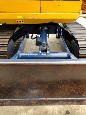 ขายแบ็คโฮ เก่าญี่ปุ่น KOMATSU PC 20-6 3D84 เครื่องยนต์ดีเซล 3 สูบ ปั้มเฟือง 3 ตอน เครื่องเงียบ ปั้มแรงไม่โหลด เอวแน่น บูมอาร์มสวย บุ้งกี๋ใบดันสวย รถนอกนำเข้าเก่าญี่ปุ่น มือ 1 ไทย สภาพเดิมๆ พร้อมใช้งาน ส่งฟรี ☎️089-8481692,088-7197516รถสภาพสวย เก่าญี่ปุ่น