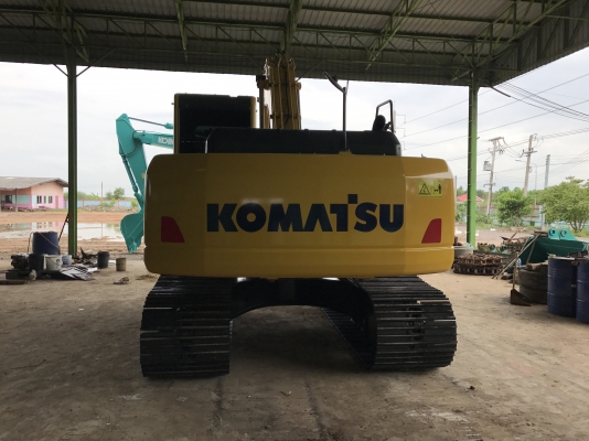มาใหม่ครับ KOMATSU PC200-8MO สภาพสวยมาก พร้อมใช้งาน  6000 ชั่วโมง(PM7000ชม) ชมรถได้ทุกวัน สนใจติดต่อโดยตรง 081-4283210