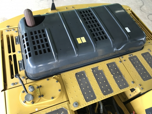 มาใหม่ครับ KOMATSU PC200-8MO สภาพสวยมาก พร้อมใช้งาน  6000 ชั่วโมง(PM7000ชม) ชมรถได้ทุกวัน สนใจติดต่อโดยตรง 081-4283210