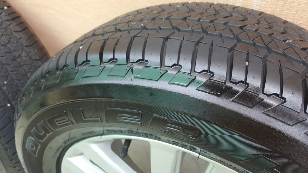 ขายล้อแม็กพร้อมยางถอด อีซูซุ mu x ป้ายแดง