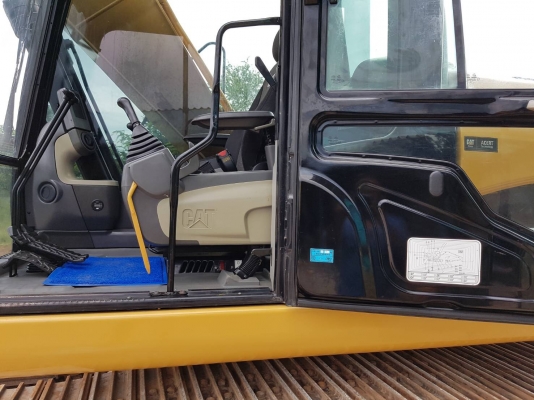ขายด่วน!! Cat 320DGC สภาพสวยค่ะ ขายด่วน!! Cat 320DGC สภาพสวยค่ะ