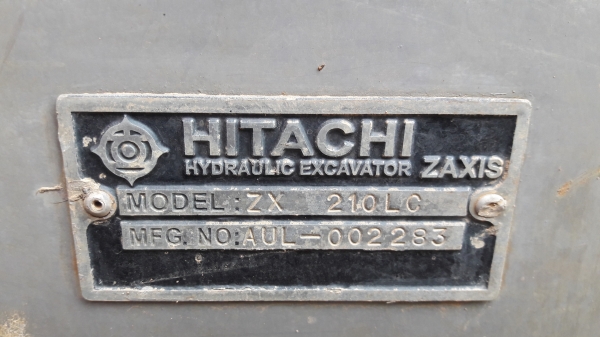 แบคโฮ Hitachi ZX210-LC บูมยาว15ม. สภาพพร้อมใช้งาน 6,7xx ช.ม