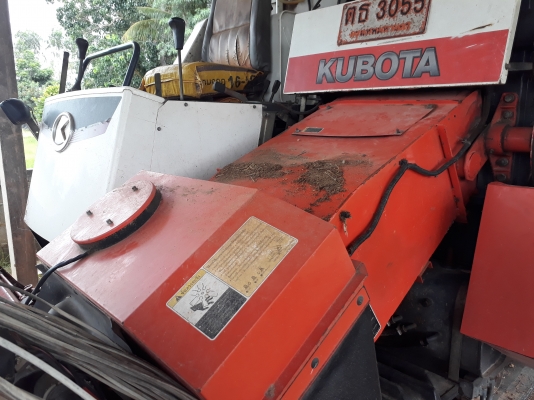 ขายตามสภาพรถเกี่ยว DC 60 รองกระสอบ พร้อมเล่ม ขายตามสภาพรถเกี่ยว DC 60 รองกระสอบ พร้อมเล่ม