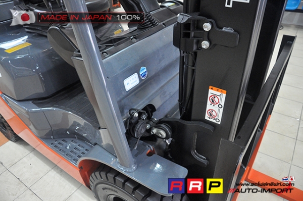 ขายรถโฟล์คลิฟท์มือสอง TOYOTA รุ่น 8FGL18-30498 นำเข้าจากประเทศญี่ปุ่น 100\% ไม่เคยใช้งานในไทย