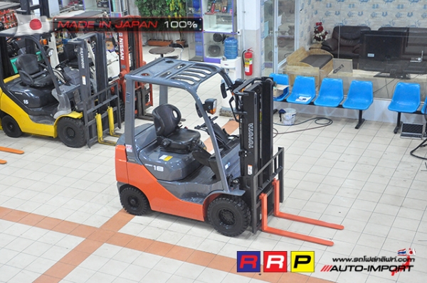 ขายรถโฟล์คลิฟท์มือสอง TOYOTA รุ่น 8FGL18-30498 นำเข้าจากประเทศญี่ปุ่น 100\% ไม่เคยใช้งานในไทย