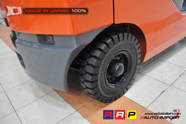 ขายรถโฟล์คลิฟท์มือสอง TOYOTA รุ่น 8FGL18-30498 นำเข้าจากประเทศญี่ปุ่น 100\% ไม่เคยใช้งานในไทย