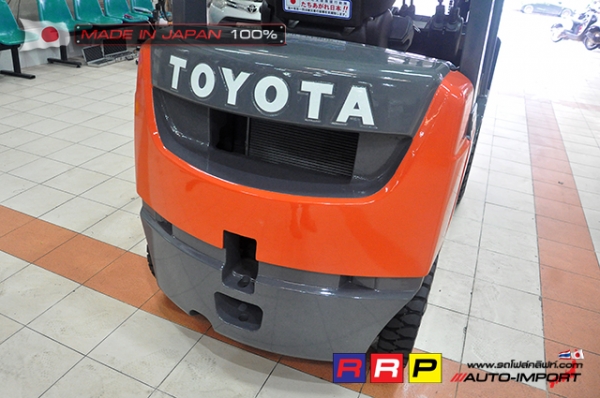 ขายรถโฟล์คลิฟท์มือสอง TOYOTA รุ่น 8FGL18-30498 นำเข้าจากประเทศญี่ปุ่น 100\% ไม่เคยใช้งานในไทย