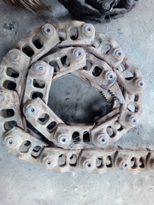 ขายโซ่เปล่า D-4-H บู้ชน้ำมัน ตรา CAT-44 ข้อเก่านอก ขายไม่แพงครับ ขายโซ่เปล่า D-4-H บู้ชน้ำมัน ตรา CAT-44 ข้อเก่านอก ขายไม่แพงครับ