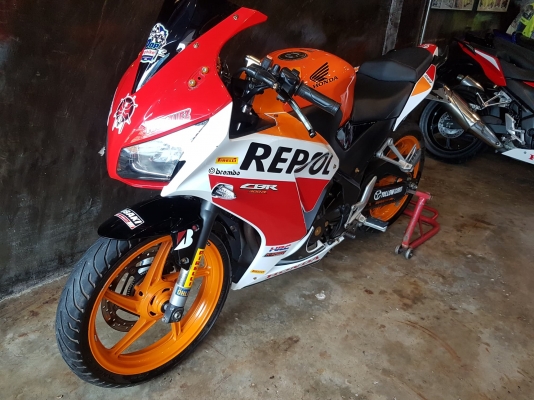 ขายแลกเทิร์น HONDA CBR300 ABS ปี2014 ลาย REPSOL เเต่งสวย ทะเบียนพร้อมโอน ราคา 68500 บาท ส่งได้ทั่วไท ขายแลกเทิร์น HONDA CBR300 ABS ปี2014 ลาย REPSOL เเต่งสวย ทะเบียนพร้อมโอน ราคา 68500 บาท ส่งได้ทั่วไท