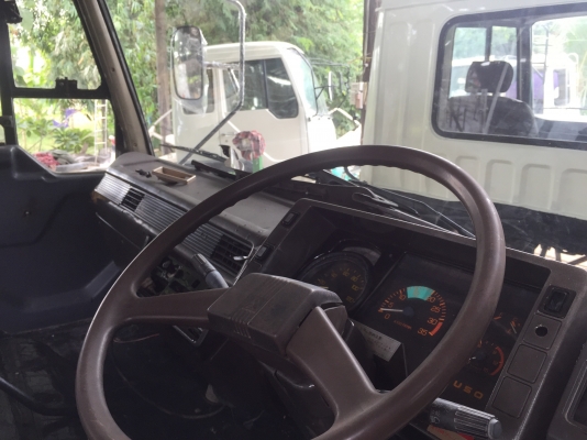 ขาย หัวสิบล้อ MITSUBISHI. เฉินหลง  สวยๆมาแล้ว เบรคทิฟฟี่ มีกันชน ภายในเบาะครบ อุปกรณ์ครบ