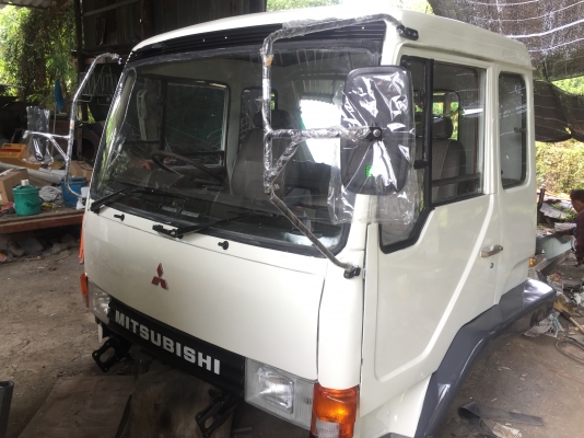 ขาย หัวสิบล้อ MITSUBISHI. เฉินหลง  สวยๆมาแล้ว เบรคทิฟฟี่ มีกันชน ภายในเบาะครบ อุปกรณ์ครบ