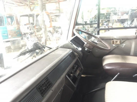 ขาย หัวสิบล้อ MITSUBISHI. เฉินหลง  สวยๆมาแล้ว เบรคทิฟฟี่ มีกันชน ภายในเบาะครบ อุปกรณ์ครบ