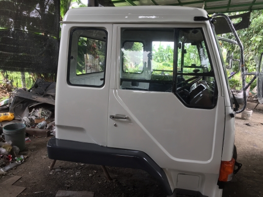 ขาย หัวสิบล้อ MITSUBISHI. เฉินหลง  สวยๆมาแล้ว เบรคทิฟฟี่ มีกันชน ภายในเบาะครบ อุปกรณ์ครบ