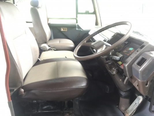 ขาย หัวสิบล้อ MITSUBISHI. เฉินหลง  สวยๆมาแล้ว เบรคทิฟฟี่ มีกันชน ภายในเบาะครบ อุปกรณ์ครบ